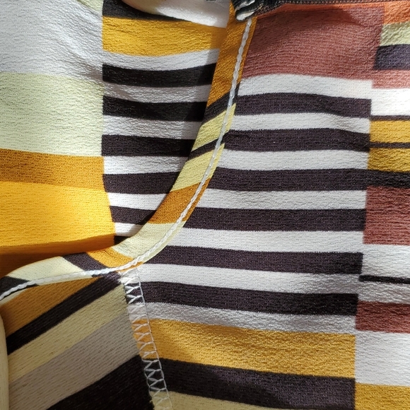 VINTAGE Graphic Print Maxi - Picture 16 of 17